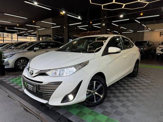 TOYOTA YARIS 1.5 16V FLEX SEDAN XS MULTIDRIVE